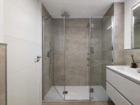 Apartment for sale in Estepona