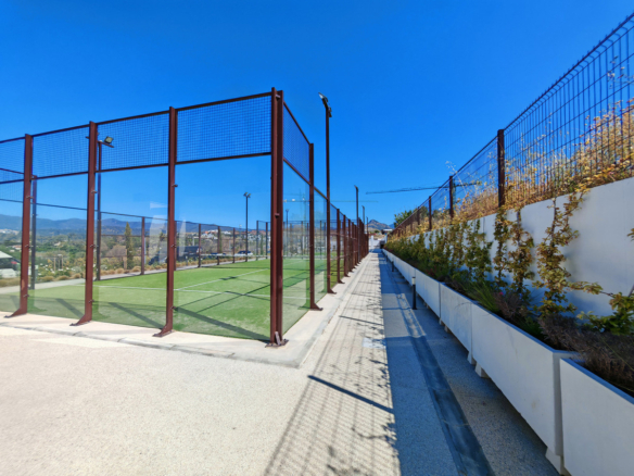 Lejlighed til salg i Estepona