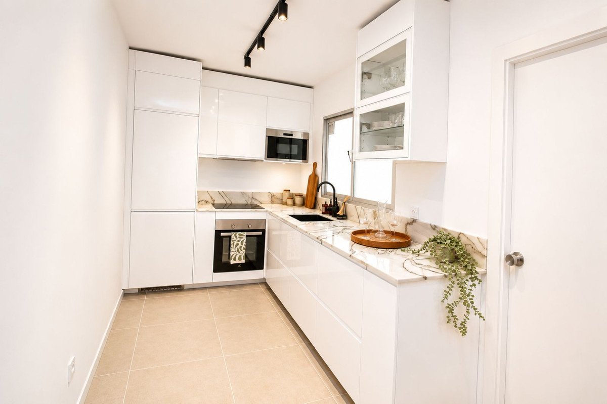 Apartment for sale in Estepona