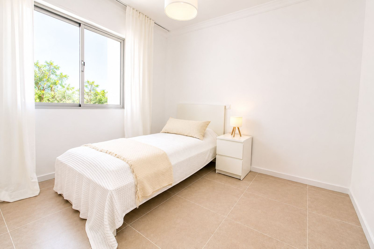Apartment for sale in Estepona