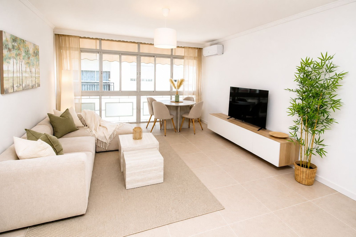 Apartment for sale in Estepona