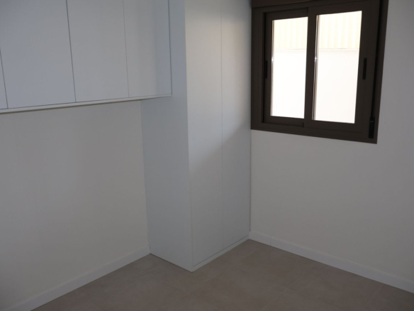 Apartment for sale in Estepona