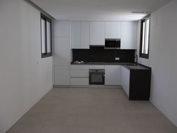 Apartment for sale in Estepona