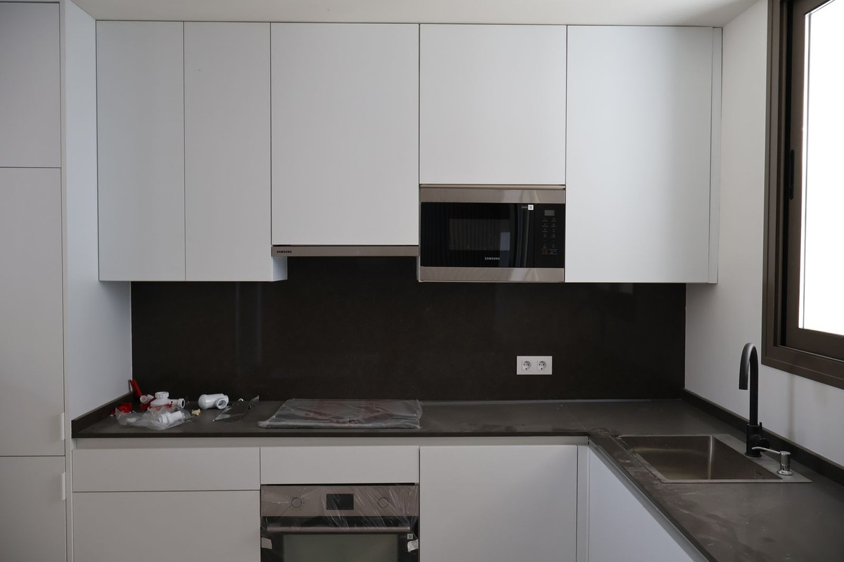 Apartment for sale in Estepona