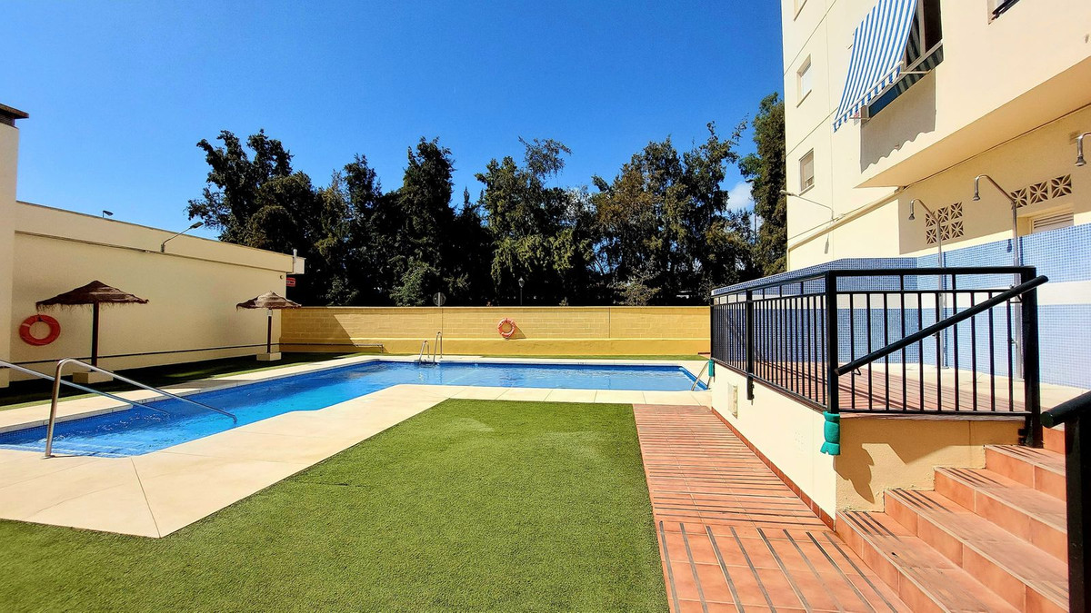 Apartment-in-Fuengirola-Ref-R4825186 Apartment for sale in Fuengirola