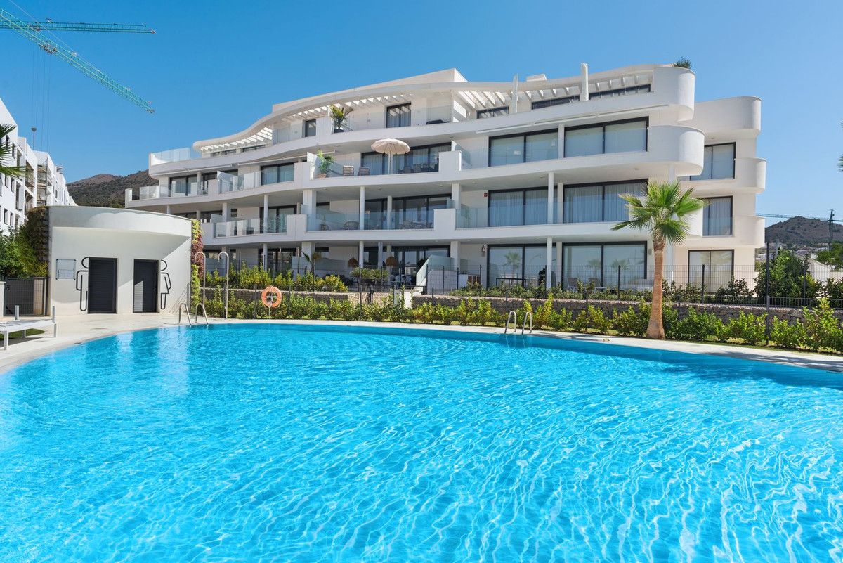 Apartment-in-Fuengirola-Ref-R5264749 Apartment for sale in Fuengirola