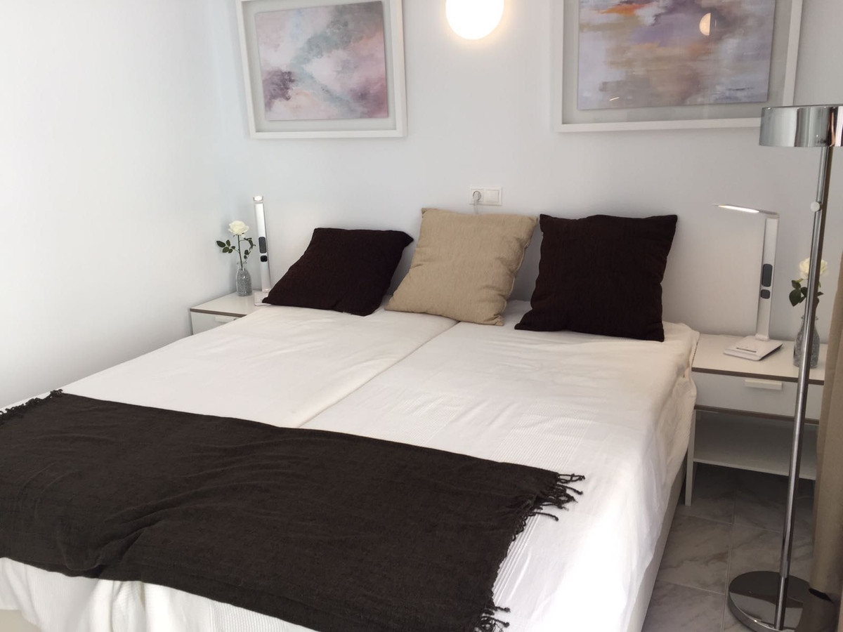 Apartment for sale in Fuengirola