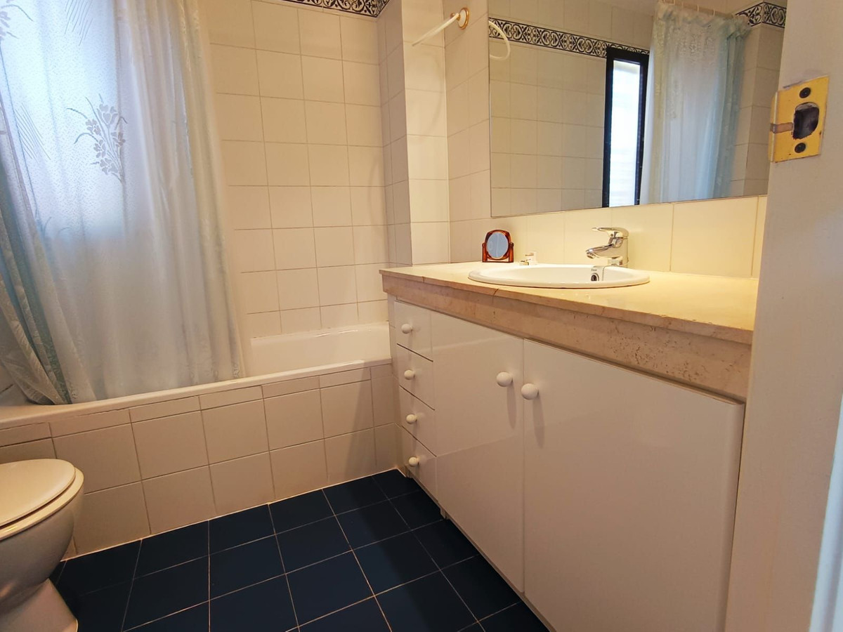 Apartment for sale in Fuengirola