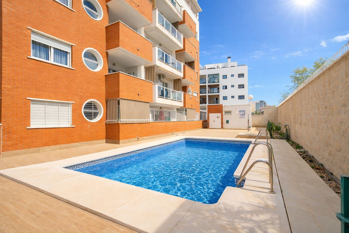 Apartment-in-Fuengirola-Ref-R5367691 Apartment for sale in Fuengirola
