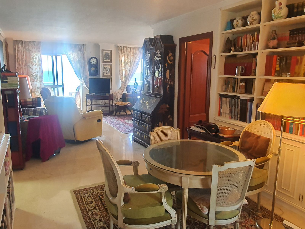 Apartment for sale in Fuengirola