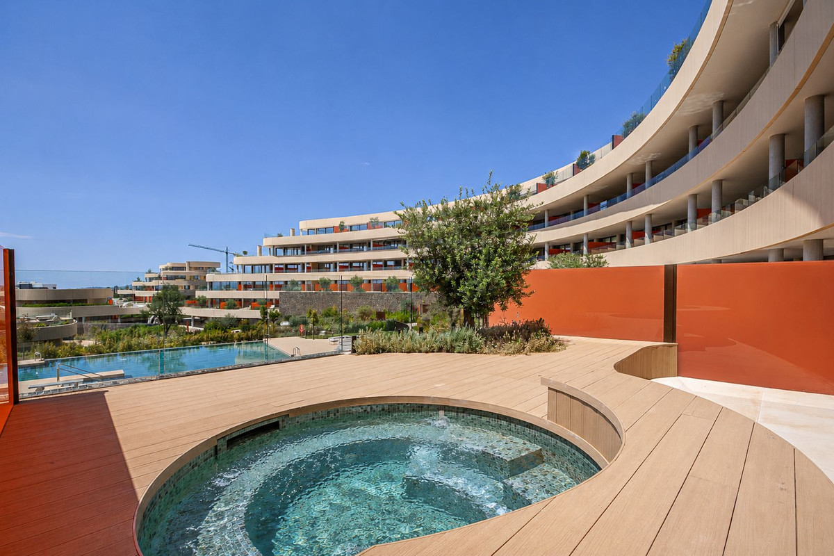 Apartment-in-Fuengirola-Ref-R5374840 Apartment for sale in Fuengirola