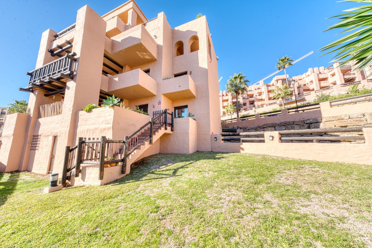Apartment for sale in Manilva