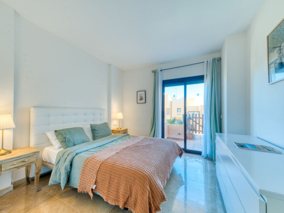 Apartment for sale in Manilva
