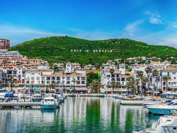 Apartment for sale in Manilva