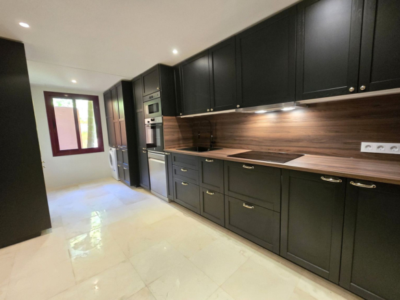 Apartment for sale in Marbella