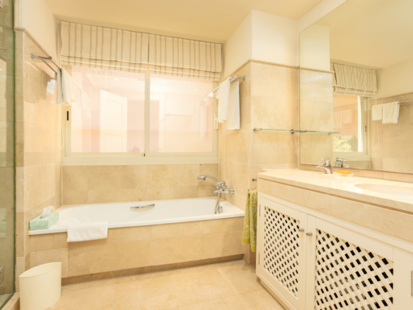 Apartment for sale in Marbella