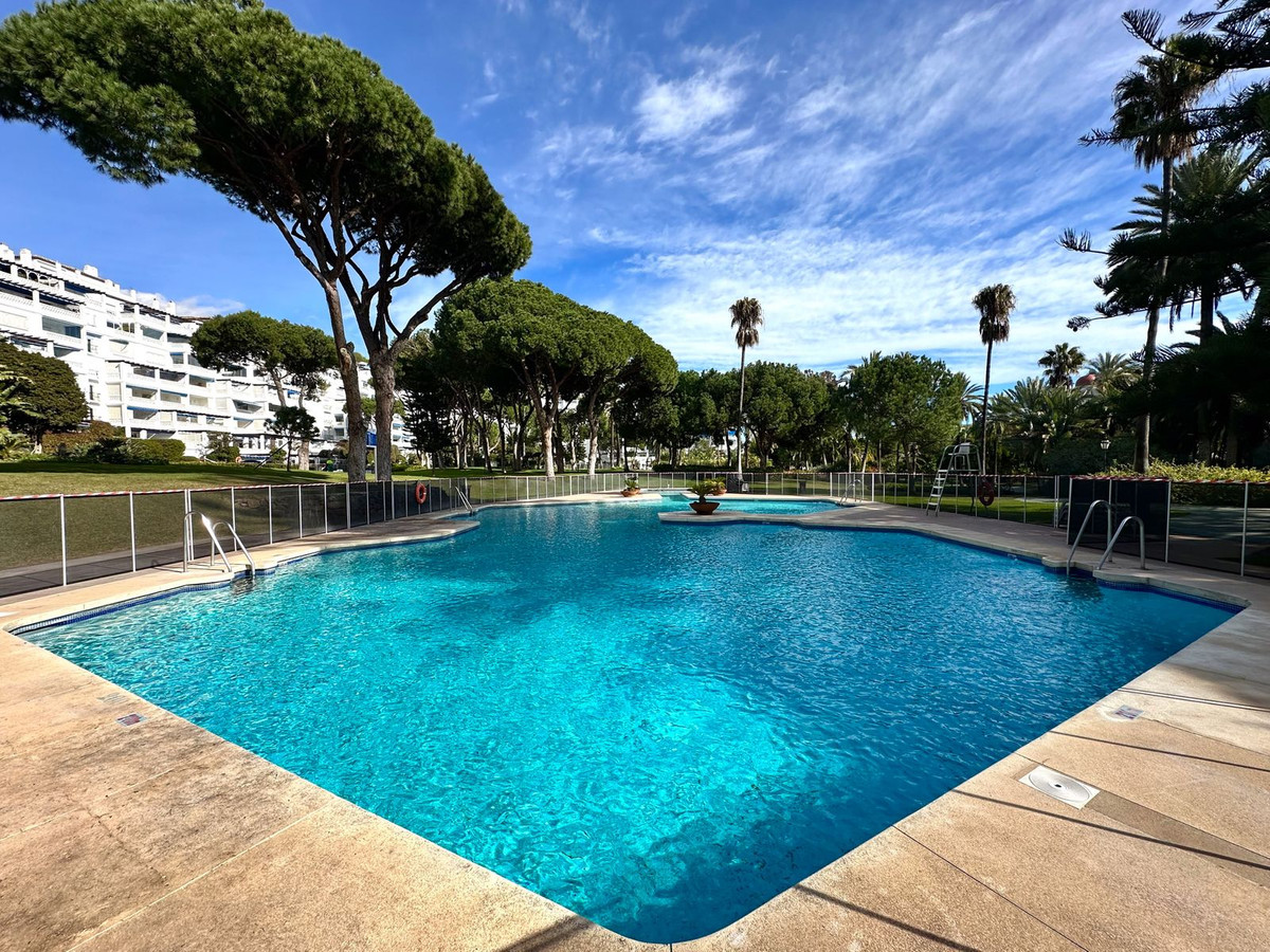 Apartment for sale in Marbella