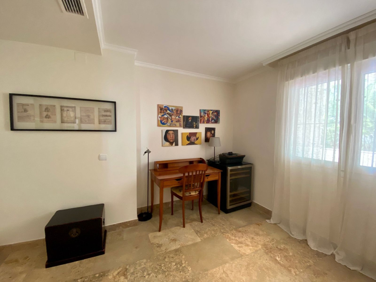 Apartment for sale in Marbella