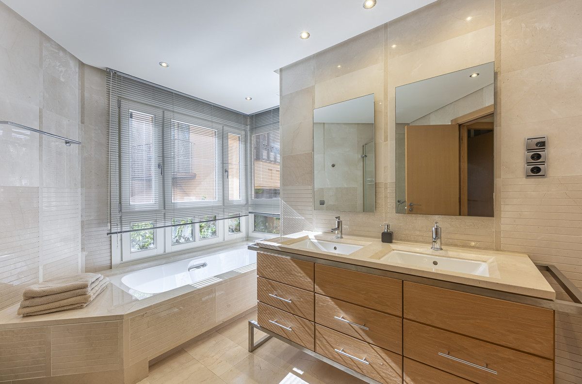 Apartment for sale in Marbella