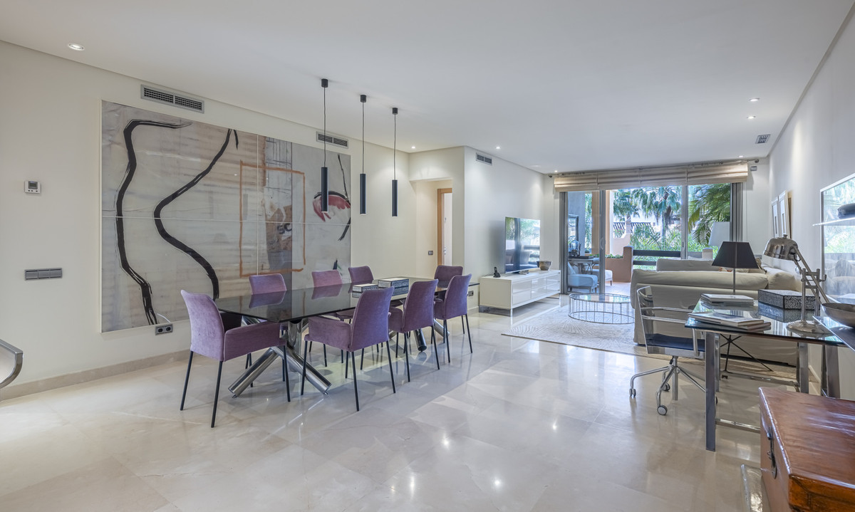 Apartment for sale in Marbella