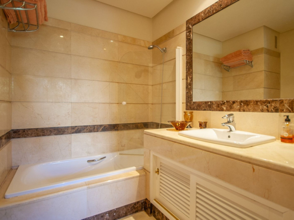 Apartment for sale in Marbella