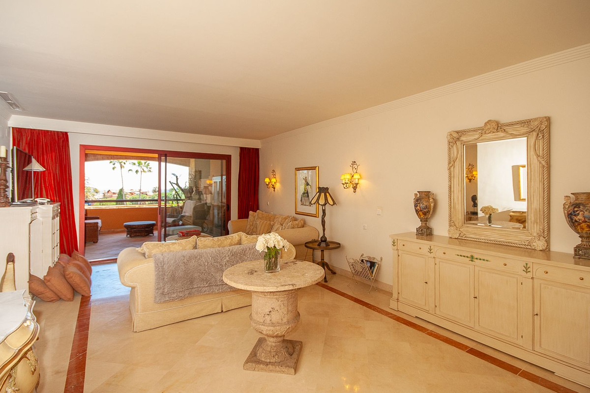 Apartment for sale in Marbella