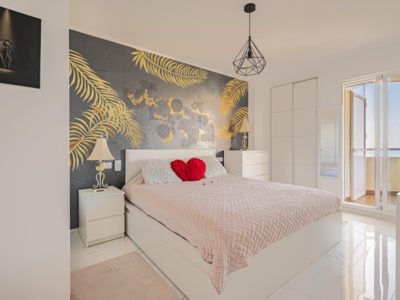 Apartment for sale in Mijas