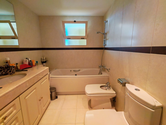 Apartment for sale in Mijas