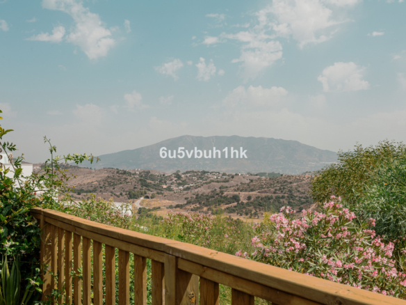 Apartment for sale in Mijas