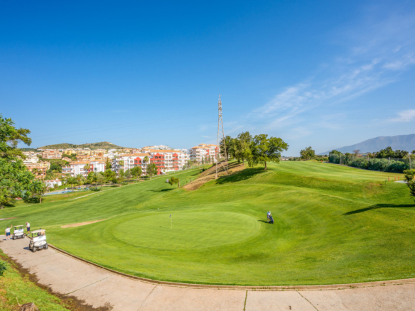 Apartment for sale in Mijas