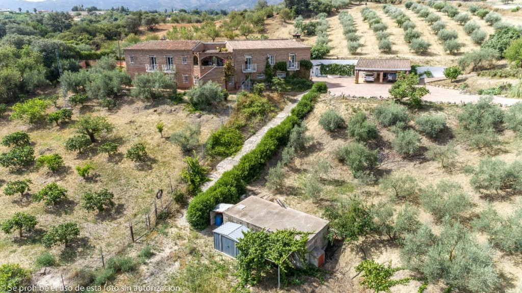 Finca for sale in Alhaurín de la Torre