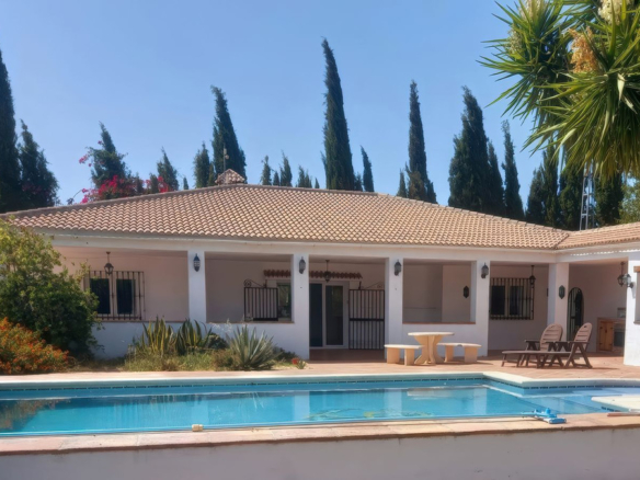 Finca for sale in Alhaurín el Grande