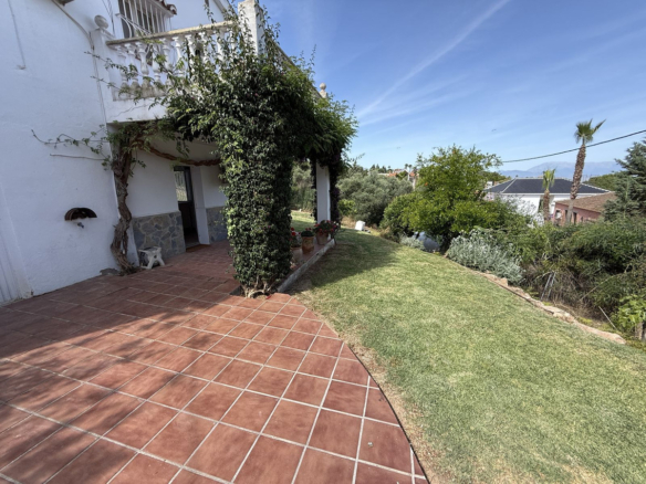Finca for sale in Alhaurín el Grande