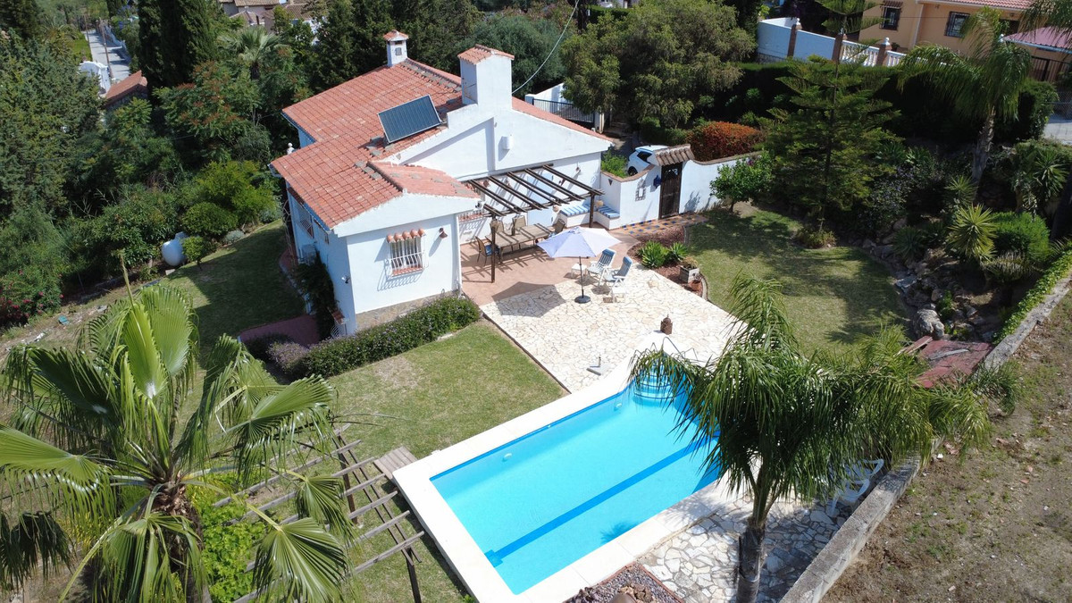 Finca-in-Alhaurin-el-Grande-Ref-R5394127 Finca for sale in Alhaurín el Grande