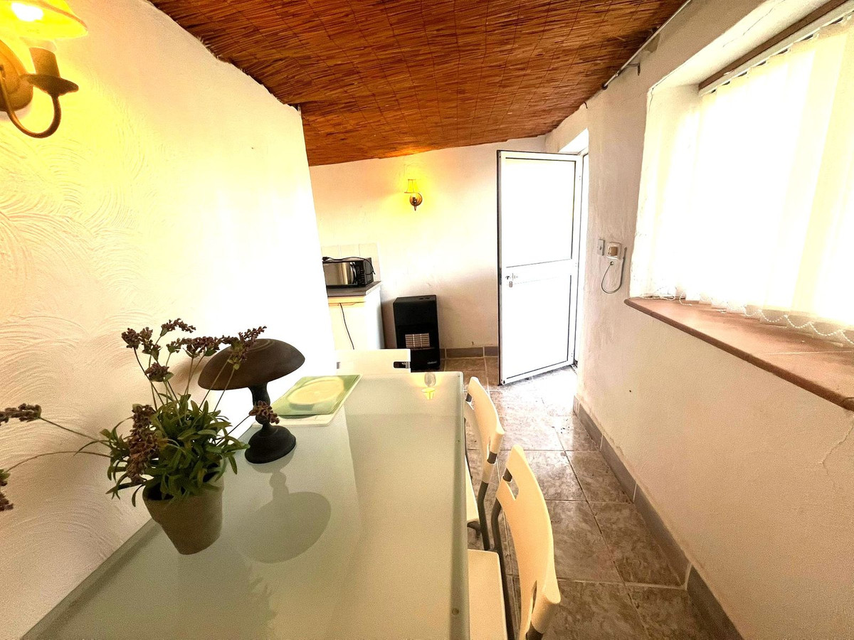 Finca for sale in Coín