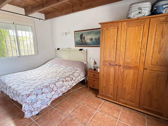 Finca for sale in Coín
