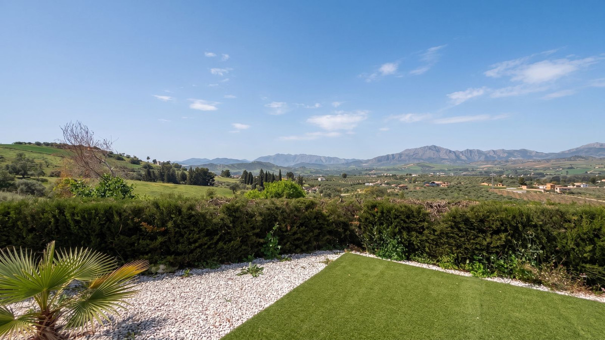 Finca for sale in Coín