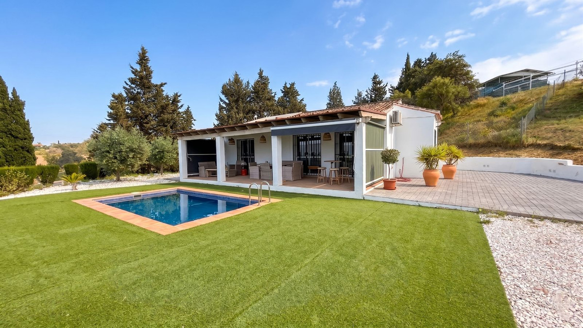 Finca-in-Coin-Ref-R5369032 Finca for sale in Coín