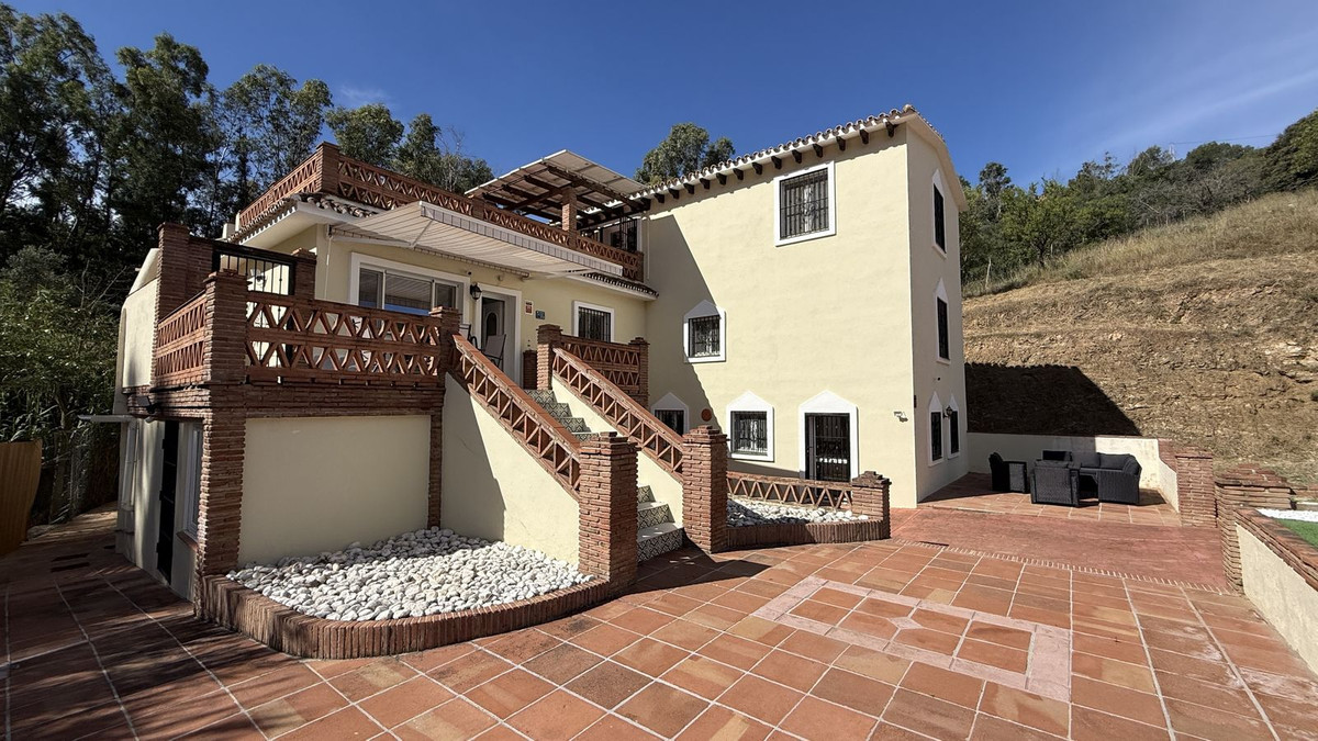 Finca for sale in Mijas
