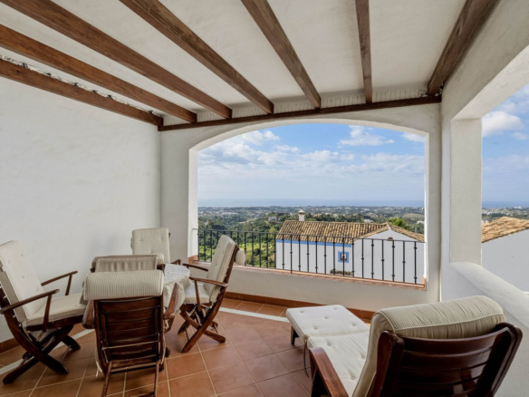 Penthouse for sale in Benahavís