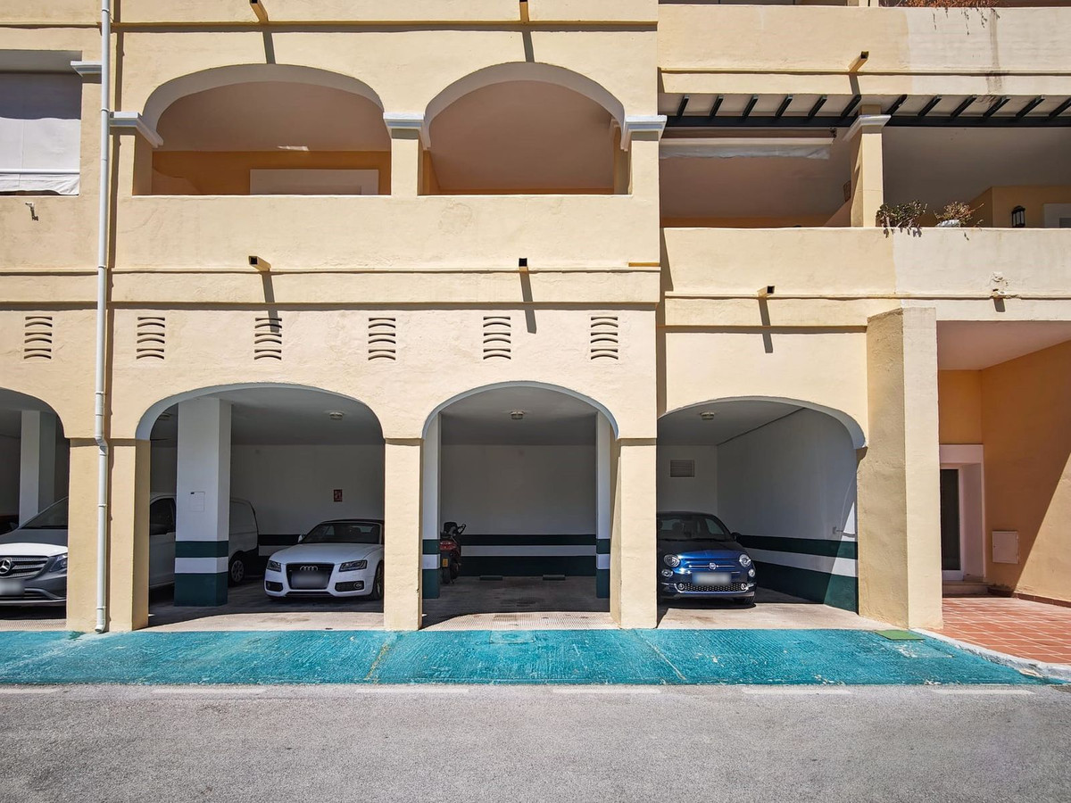 Penthouse for sale in Benahavís