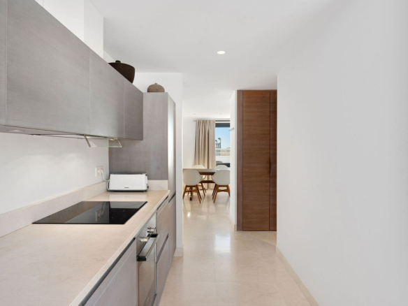 Penthouse for sale in Estepona