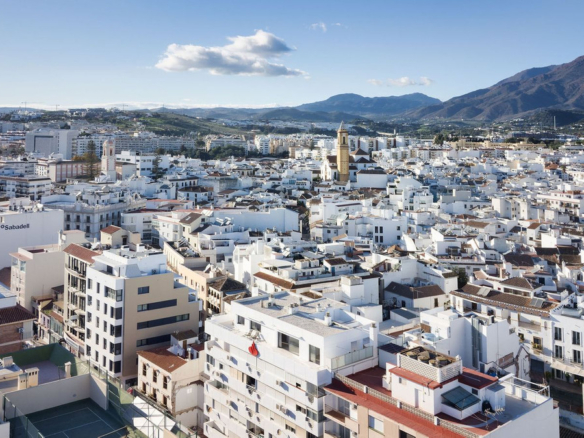 Penthouse for sale in Estepona