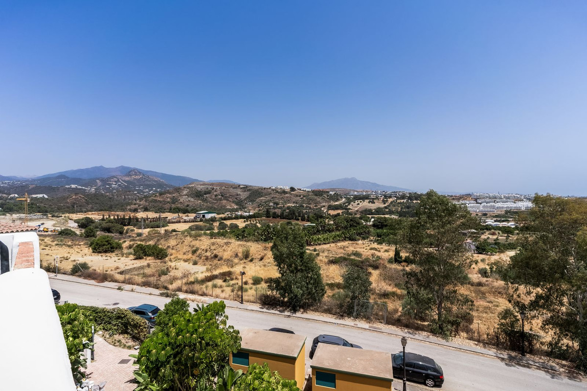 Penthouse for sale in Estepona