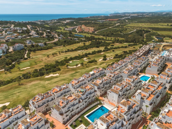 Penthouse for sale in Estepona