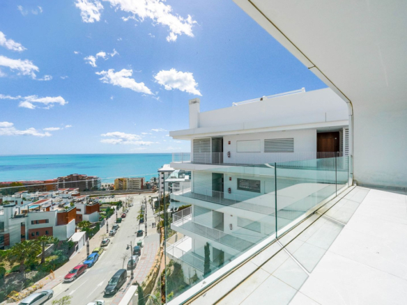 Penthouse for sale in Fuengirola
