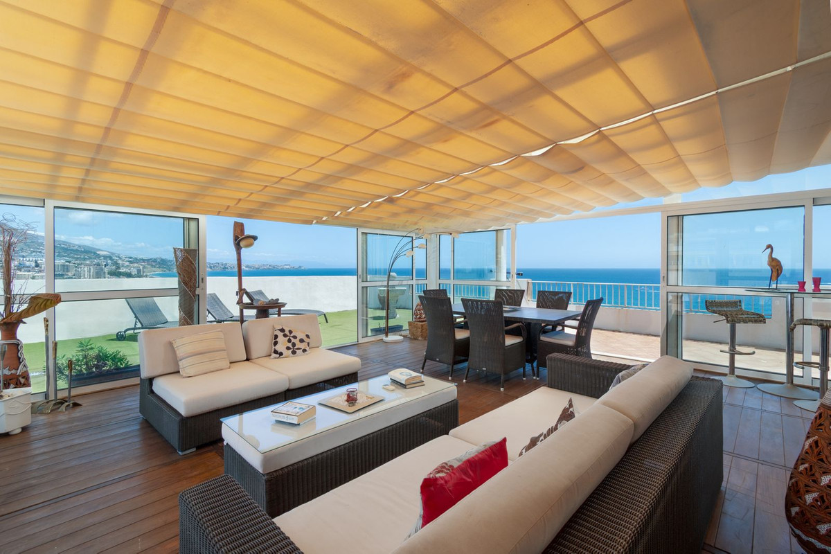Penthouse for sale in Fuengirola
