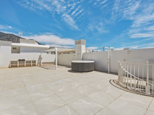 Penthouse for sale in Fuengirola