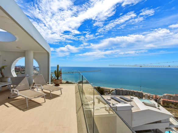 Penthouse for sale in Fuengirola