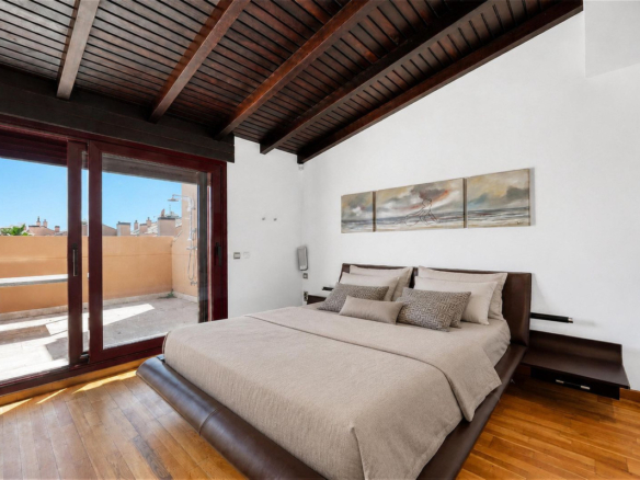 Penthouse for sale in Marbella